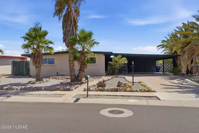 618 S Staunton Drive, Tucson, AZ 85710 - Photo 1