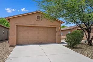 6654 S Luxor Way, Tucson, AZ 85746 - Photo 1