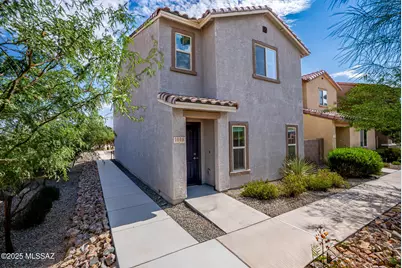 1008 E Descent Street, Tucson, AZ 85719 - Photo 1