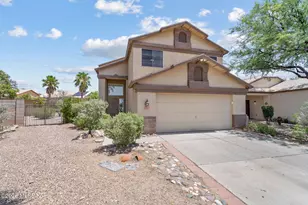 7903 S Wild Primrose Ave, Tucson, AZ 85747 - Photo 1