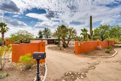 4425 N Pontatoc Road, Tucson, AZ 85718 - Photo 1
