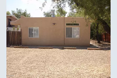 2725 N Dodge Boulevard, Tucson, AZ 85716 - Photo 1