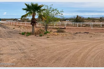 13384 W Twin Peaks Road, Marana, AZ 85653 - Photo 1