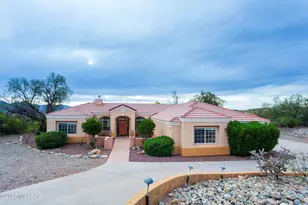 414 Bury Ct, Rio Rico, AZ 85648 - Photo 1