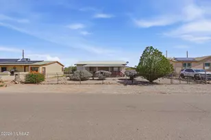 6716 W Lazy H, Tucson, AZ 85757 - Photo 1