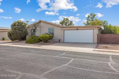 7256 S Badger Canyon Drive, Tucson, AZ 85756 - Photo 1
