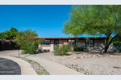 3912 S Grand Palm Drive, Tucson, AZ 85730 - Photo 1