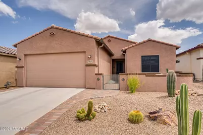 864 N Camino Cerro Morado, Green Valley, AZ 85614 - Photo 1