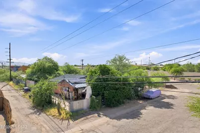 623 S Highland Avenue, Tucson, AZ 85719 - Photo 1