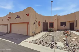465 W Deerwood Ln, Green Valley, AZ 85614 - Photo 1