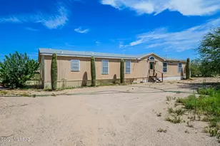 10650 S Knoll Crest Ln, Tucson, AZ 85756 - Photo 1