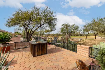 2703 E Glen Canyon Road, Green Valley, AZ 85614 - Photo 1