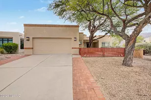5555 N Cres Ridge Dr, Tucson, AZ 85718 - Photo 1