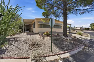 202 W Cedro Dr, Green Valley, AZ 85614 - Photo 1