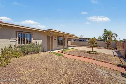 2111 E Minorka Street, Tucson, AZ 85706 - Photo 1