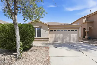 7795 S Sentinal Stone Drive, Tucson, AZ 85756 - Photo 1