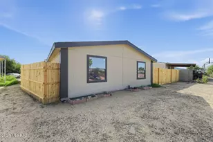 13516 N Warfield Cir, Marana, AZ 85658 - Photo 3