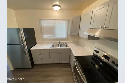 3325 E Blacklidge Drive #3325, Tucson, AZ 85716 - Photo 1