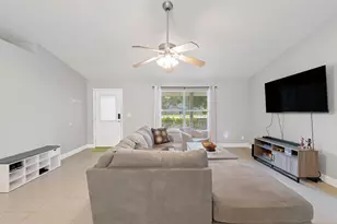 8816 Kiwi Pl, Navarre, FL 32566 - Photo 9