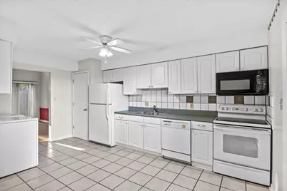 4717 Huron Drive, Pensacola, FL 32507 - Photo 9