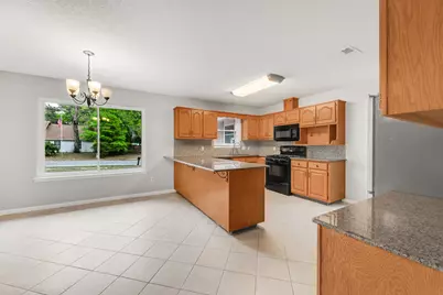 1106 Courington Court, Niceville, FL 32578 - Photo 9