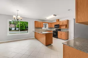 1106 Courington Ct, Niceville, FL 32578 - Photo 9