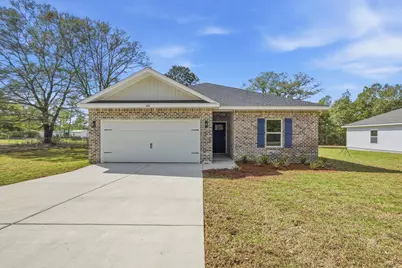 6134 Clover Street, Crestview, FL 32539 - Photo 1