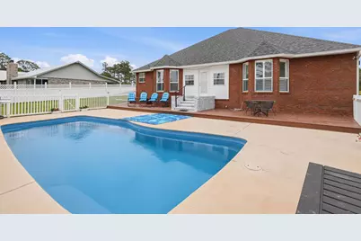 1025 Ten Lake Drive Drive, Defuniak Springs, FL 32433 - Photo 1