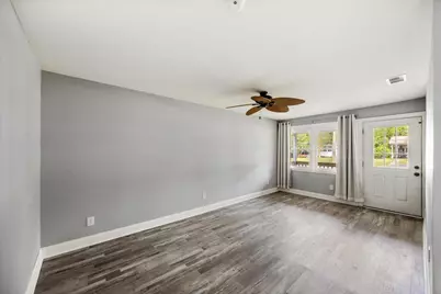 555 N 68th Avenue, Pensacola, FL 32506 - Photo 7