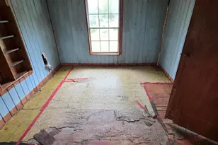 8094 Hwy 393, Laurel Hill, FL 32567 - Photo 11