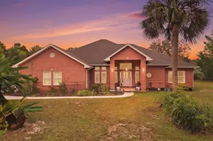 2584 Holley Way, Navarre, FL 32566 - Photo 7