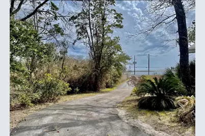 34 Meigs Drive #Unit B, Shalimar, FL 32579 - Photo 5