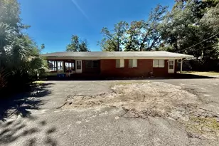 34 Meigs Dr, Shalimar, FL 32579 - Photo 3