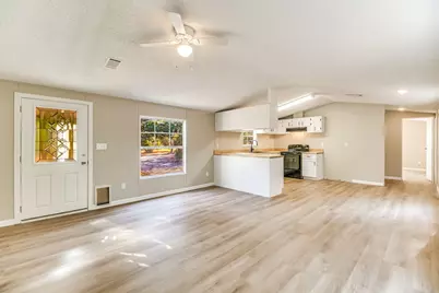 169 White Road, Defuniak Springs, FL 32433 - Photo 5