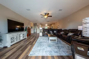 6215 Big Baddy Dr, Panama City Beach, FL 32407 - Photo 9