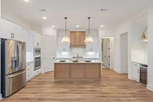 28 A Meigs Dr, Shalimar, FL 32579 - Photo 11