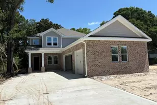 28 A Meigs Dr, Shalimar, FL 32579 - Photo 1