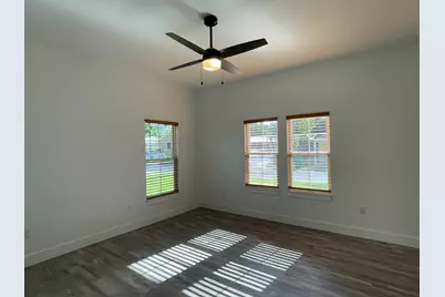 1321 S Cedar Avenue, Niceville, FL 32578 - Photo 7