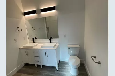 1321 S Cedar Avenue, Niceville, FL 32578 - Photo 11