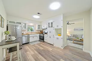 430 Edge Ave, Valparaiso, FL 32580 - Photo 1