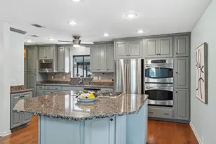 563 Shore Dr, Miramar Beach, FL 32550 - Photo 29