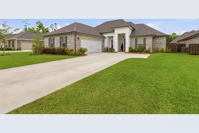 140 Flora Lane, Freeport, FL 32439 - Photo 1