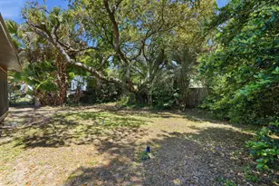 417 NW Sherry Circle, Fort Walton Beach, FL 32548 - Photo 29