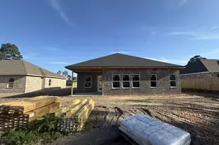 567 W Pine St, Mary Esther, FL 32569 - Photo 9