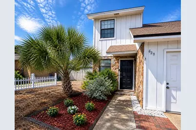 629 Sandalwood Drive, Destin, FL 32541 - Photo 1
