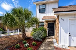 629 Sandalwood Dr, Destin, FL 32541 - Photo 1
