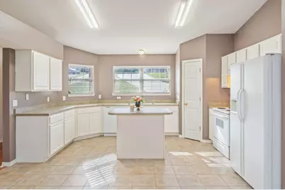 484 Jillian Drive, Crestview, FL 32536 - Photo 5