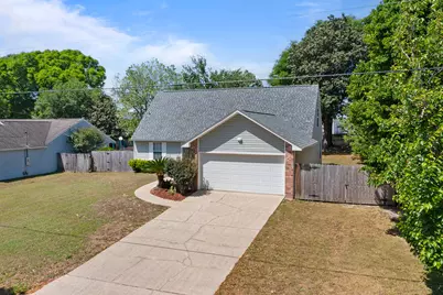109 Nicole Lane, Crestview, FL 32539 - Photo 7