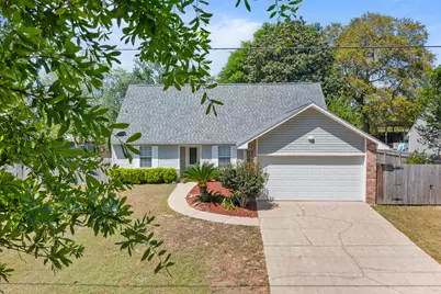 109 Nicole Lane, Crestview, FL 32539 - Photo 5