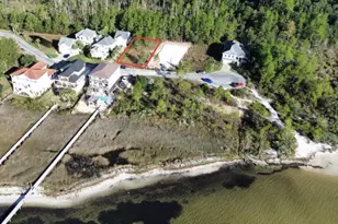 227 Tecumseh Ln, Mary Esther, FL 32569 - Photo 1